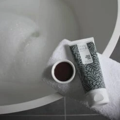 Australian Bodycare Body Scrub 200 Ml -Clarins Beauty Butik australian bodycare body scrub 200 ml 1656068301