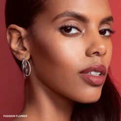 Bobbi Brown Luxe Shine Intense Lipstick 2,3 Gr. - Passion Flower -Clarins Beauty Butik bobbi brown luxe shine intense lipstick 23 gr passion flowern 1655105613