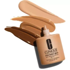 Clinique Even Better Glow Light Reflecting Makeup SPF 15 30 Ml - CN 74 Beige -Clarins Beauty Butik clinique even better glow light reflecting makeup spf 15 30 ml cn 74 beige 1675426412