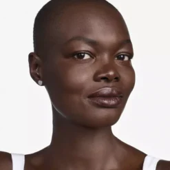 Clinique Even Better Makeup Foundation SPF 15 30 Ml - CN 127 Truffle 8 Clinique Even Better Makeup Foundation SPF 15 30 Ml - CN 127 Truffle -Clarins Beauty Butik clinique even better makeup spf 15 30 ml cn 127 truffle 1675685196