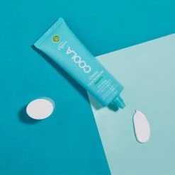 COOLA Classic Face Sunscreen Cucumber SPF 30 - 50 Ml 11 COOLA Classic Face Sunscreen Cucumber SPF 30 - 50 Ml -Clarins Beauty Butik coola classic face sunscreen cucumber spf 30 50 ml 1655120743