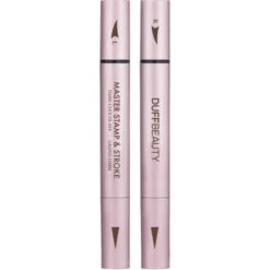 DUFFBEAUTY Master Stamp & Stroke Eyeliner Dark Chocolate - Grand 12mm 13 DUFFBEAUTY Master Stamp & Stroke Eyeliner Dark Chocolate - Grand 12mm -Clarins Beauty Butik duffbeauty master stamp stroke eyeliner dark chocolate grand 12mm 1633412296