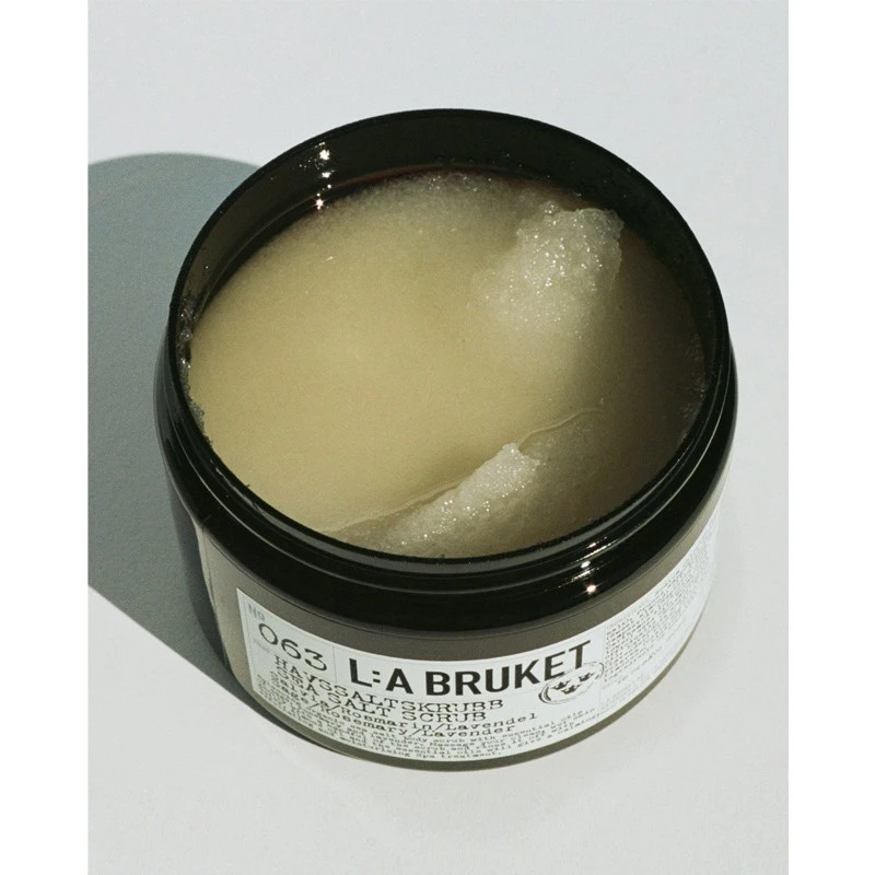 L:A Bruket 135 Sea Salt Body Scrub 420 Gr. - Marjorám/Eucalyptus 5 L:A Bruket 135 Sea Salt Body Scrub 420 Gr. - Marjorám/Eucalyptus - Billede 3