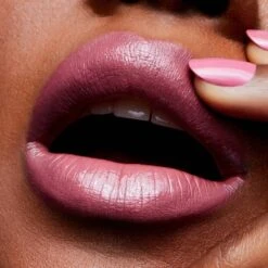 MAC Amplified Crème Lipstick 3 Gr. - Fast Play 9 MAC Amplified Crème Lipstick 3 Gr. - Fast Play -Clarins Beauty Butik mac amplified creme lipstick 3 gr fast play 1626342944