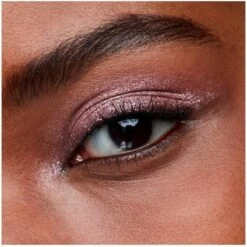 MAC Dazzleshow Liquid 4,6 Gr. - Love Yourself -Clarins Beauty Butik mac dazzleshow liquid 46 gr love yourself 1631179229