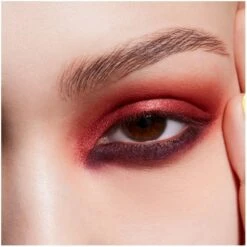 MAC Eye Kohl Pencil Liner 1,36 Gr. - Prunella -Clarins Beauty Butik mac eye kohl pencil liner 136 gr prunella 1626855394