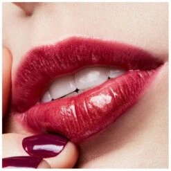 MAC Lipglass Lip Gloss 3,1 Ml - Pretty Peppa -Clarins Beauty Butik mac lipglass lip gloss 31 ml pretty peppa 1626693619