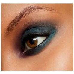 MAC Powder Kiss Eye Shadow 1,5 Gr. - Good Jeans -Clarins Beauty Butik mac powder kiss eye shadow 15 gr good jeans 1626095402