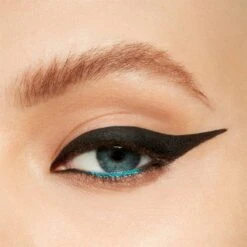 MAC Pro Longwear Fluidline Eye Liner And Brow Gel 3 Gr. - Blacktrack -Clarins Beauty Butik mac pro longwear fluidline eyeliner and brow gel 30 gr blacktrack 1628593344