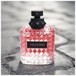 Valentino Donna Born In Roma EDP 30 Ml 21 Valentino Donna Born In Roma EDP 30 Ml -Clarins Beauty Butik valentino donna born in roma edp 30 ml 1635846948